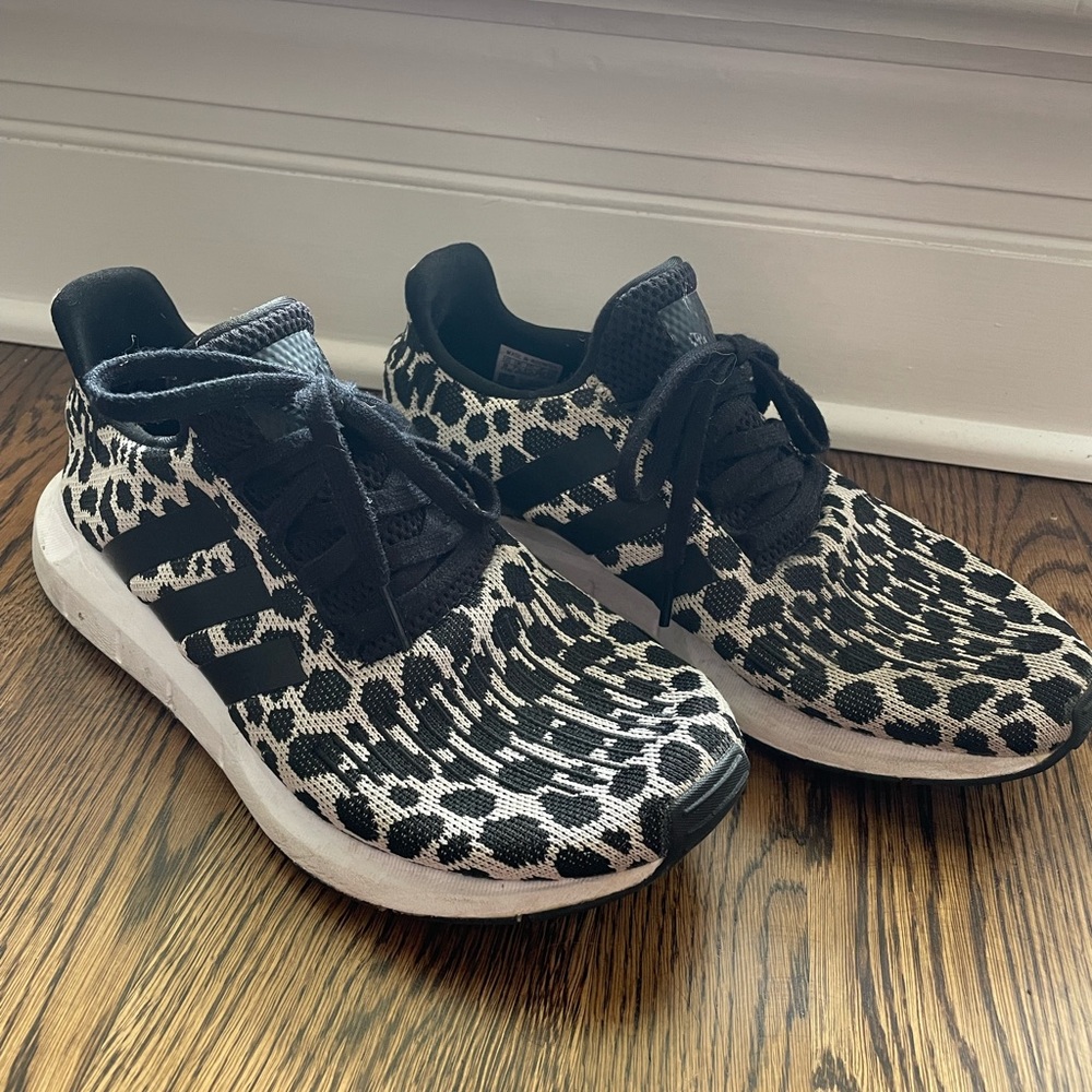 Women’s Adidas Swift Run Running Shoes